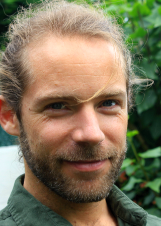 Jérôme Roustan, Colonie de vacances Ulysséo, Arts martiaux