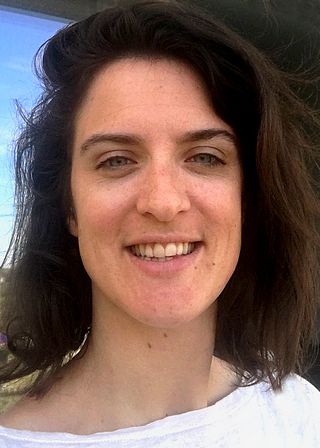 Alix Anne Llinas, Colonie de vacances Ulysséo, Écriture