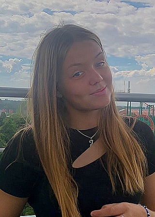 Juline Dortu, Colonie de vacances Ulysséo, Sport