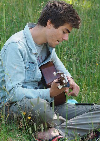 Cours de Guitare Latino, Colonie de vacances Ulysséo, Cours guitare